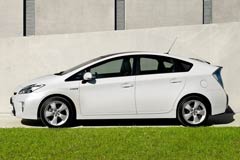 Toyota-Prius_2012